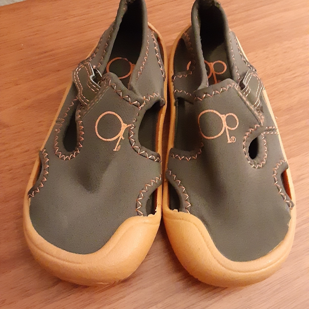 OP Children's water shoes